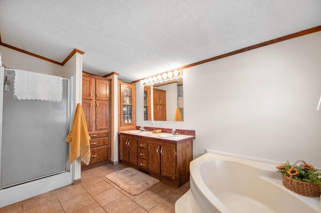 1201 SW 100th St, Augusta, KS 67010