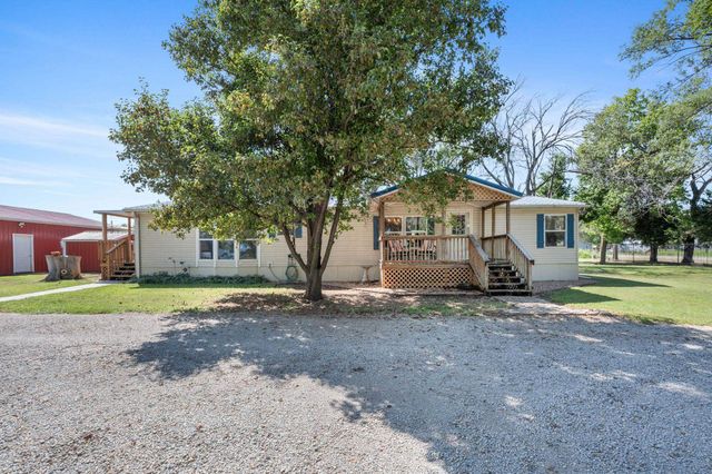 1201 SW 100th St, Augusta, KS 67010