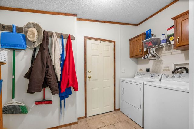 1201 SW 100th St, Augusta, KS 67010