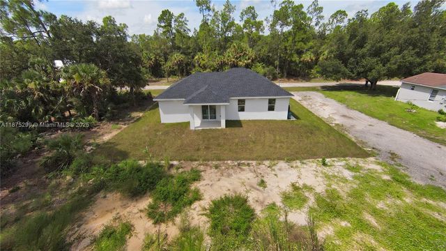 1416 W DESOTO AVE, Lehigh Acres, FL 33972