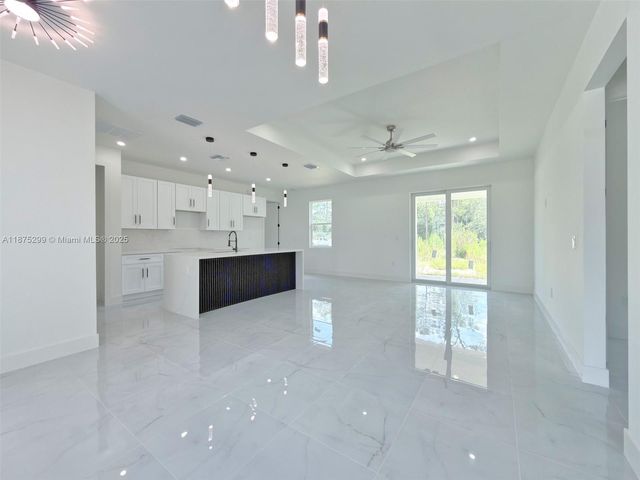 1416 W DESOTO AVE, Lehigh Acres, FL 33972