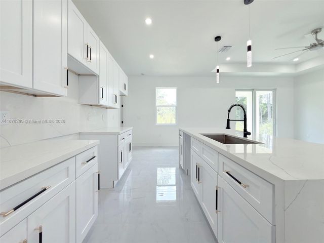 1416 W DESOTO AVE, Lehigh Acres, FL 33972