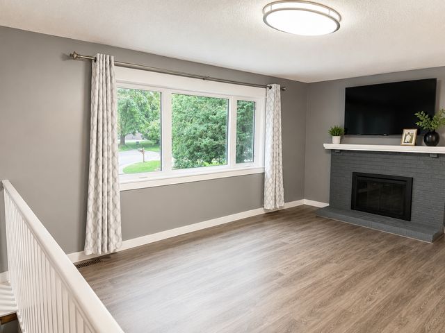 3856 Cinnabar Drive, Eagan, MN 55122