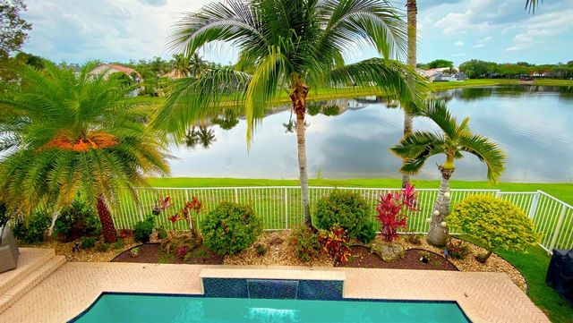 6489 Marbletree Lane, Lake Worth, FL 33467