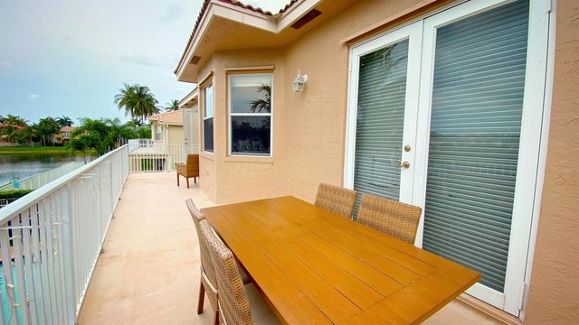 6489 Marbletree Lane, Lake Worth, FL 33467