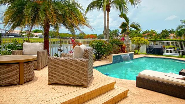 6489 Marbletree Lane, Lake Worth, FL 33467