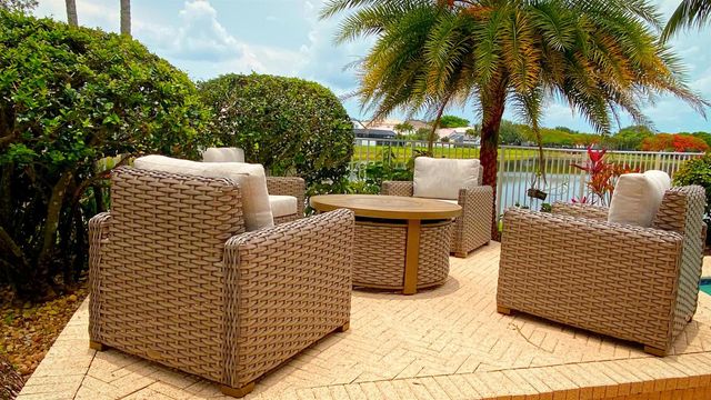 6489 Marbletree Lane, Lake Worth, FL 33467