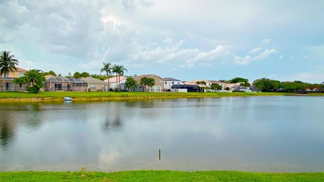 6489 Marbletree Lane, Lake Worth, FL 33467