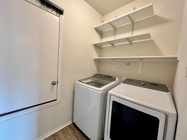 220 Pepperbark LOOP, Buda, TX 78610