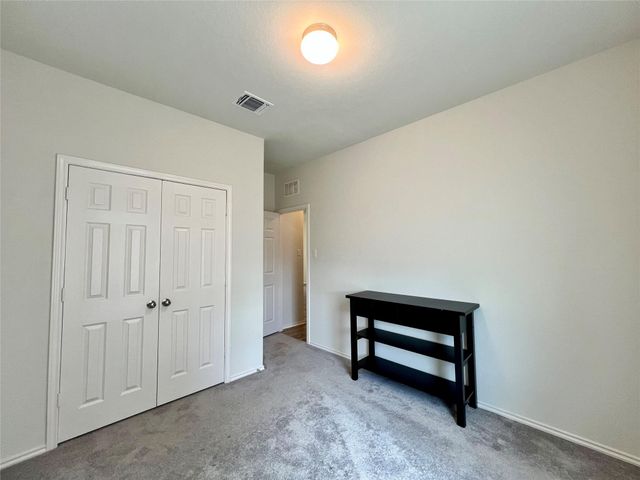 220 Pepperbark LOOP, Buda, TX 78610