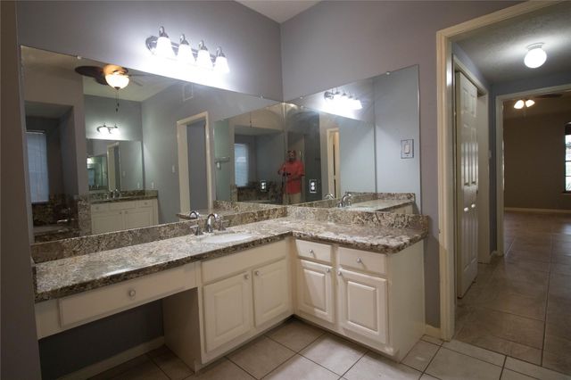 310 Cheddington Drive, Katy, TX 77450