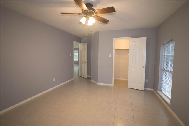 310 Cheddington Drive, Katy, TX 77450