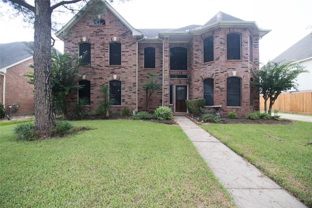 310 Cheddington Drive, Katy, TX 77450