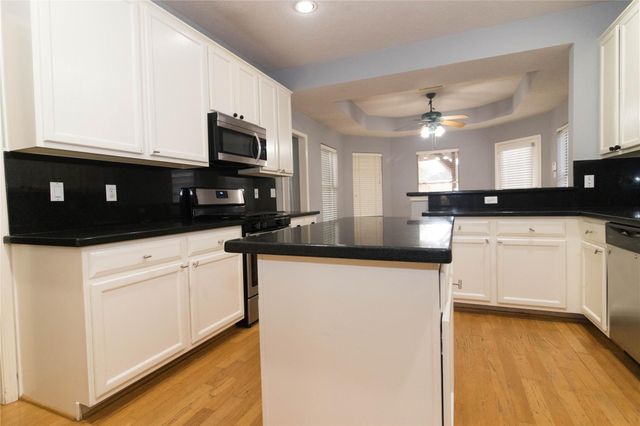 310 Cheddington Drive, Katy, TX 77450
