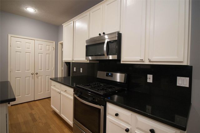 310 Cheddington Drive, Katy, TX 77450