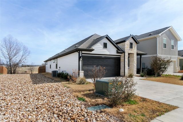 283 Tolo DR, Elgin, TX 78621