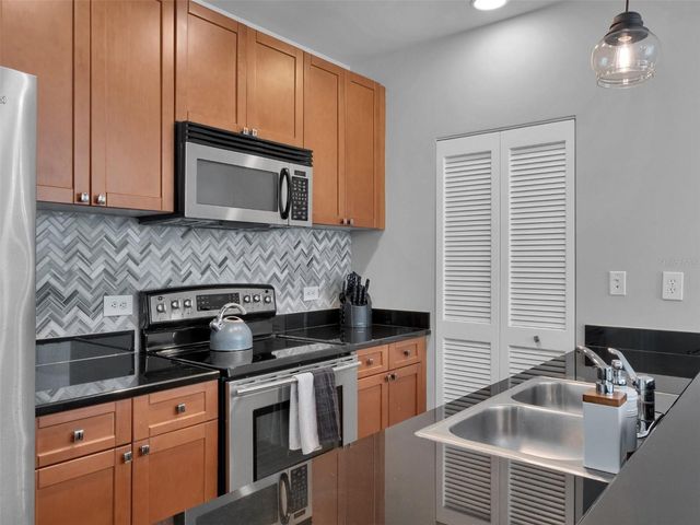 525 E JACKSON STREET 508, Orlando, FL 32801