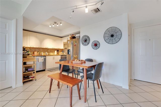 3500 Coral Way PH-10, Miami, FL 33145