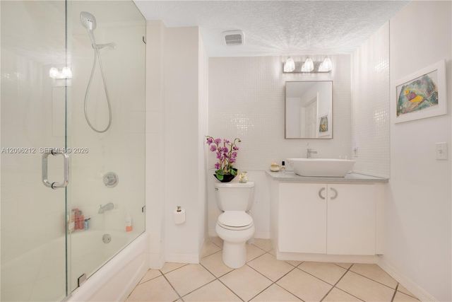 3500 Coral Way PH-10, Miami, FL 33145