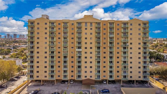 3500 Coral Way PH-10, Miami, FL 33145