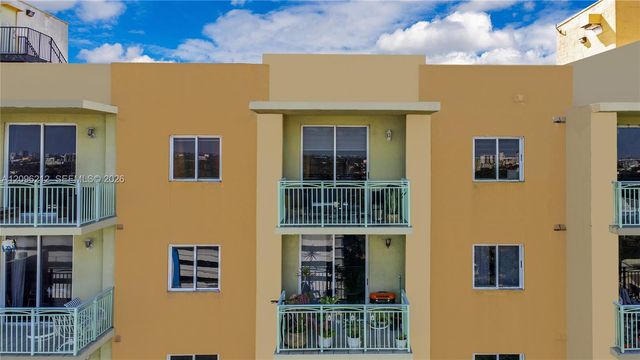 3500 Coral Way PH-10, Miami, FL 33145