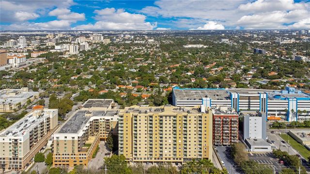 3500 Coral Way PH-10, Miami, FL 33145