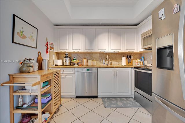 3500 Coral Way PH-10, Miami, FL 33145