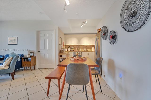 3500 Coral Way PH-10, Miami, FL 33145