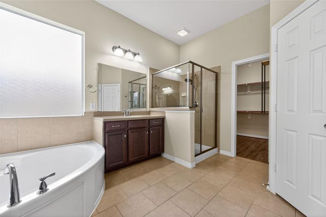 613 W Fork, Webster, TX 77598