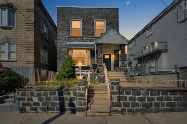 995 BLVD EAST, Weehawken, NJ 07086