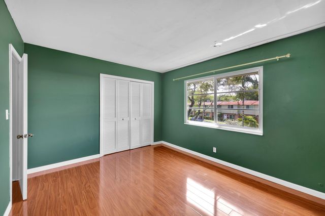 16 NE 20th Court B8, Wilton Manors, FL 33311
