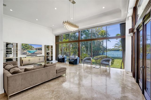 3175 Hunter Road, Weston, FL 33331