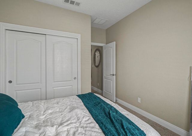 1136 Vallecito Loop NW, Los Lunas, NM 87031