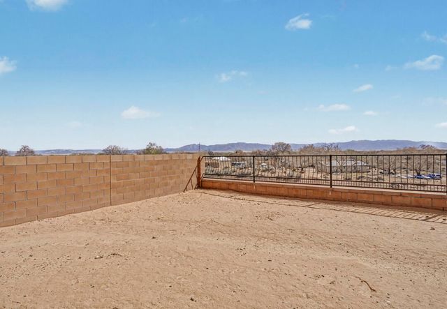 1136 Vallecito Loop NW, Los Lunas, NM 87031