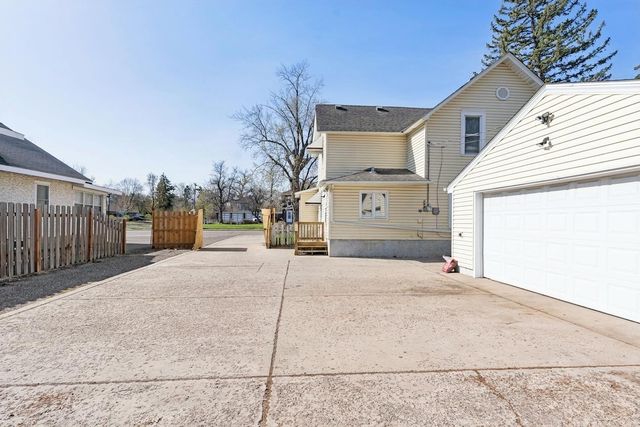 753 E Main Street, Anoka, MN 55303