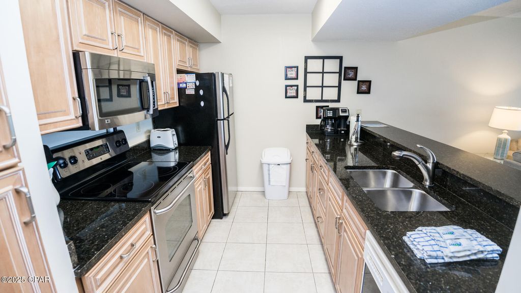Image 3 of property listing at 7205 Thomas Drive E904, Panama City Beach, FL 32408