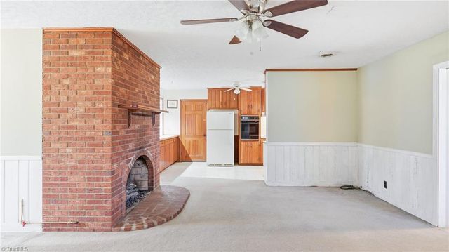 6070 Blue Bonnet Lane, Winston-salem, NC 27103