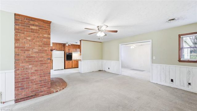 6070 Blue Bonnet Lane, Winston-salem, NC 27103