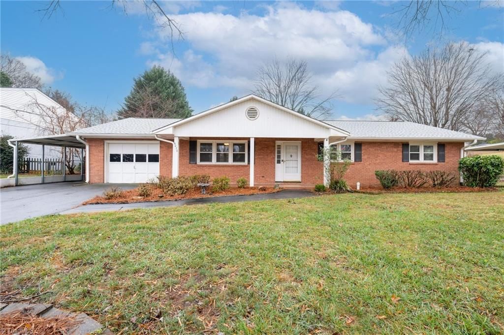 6070 Blue Bonnet Lane, Winston-salem, NC 27103