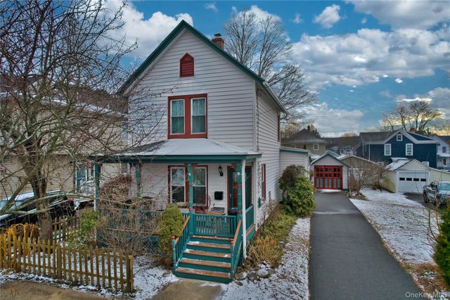 37 Holbrook Street, Port Jervis, NY 12771