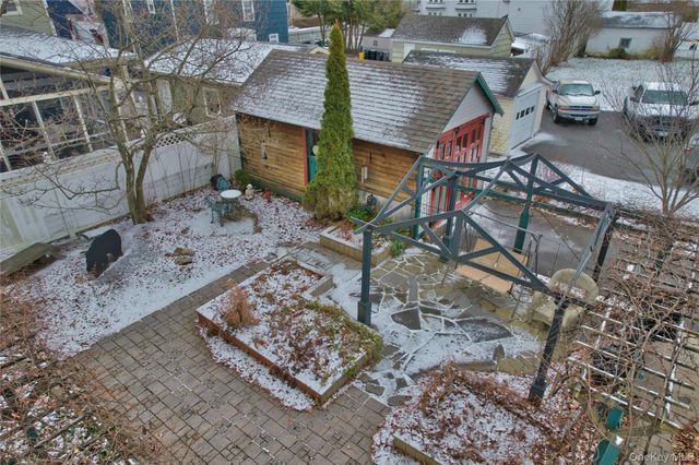 37 Holbrook Street, Port Jervis, NY 12771