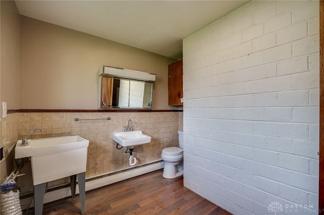 320 Camborne Drive, Englewood, OH 45322