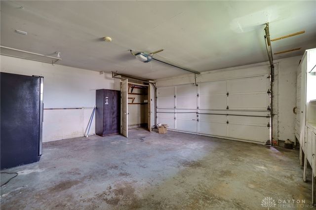 320 Camborne Drive, Englewood, OH 45322