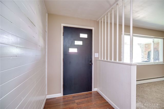 320 Camborne Drive, Englewood, OH 45322