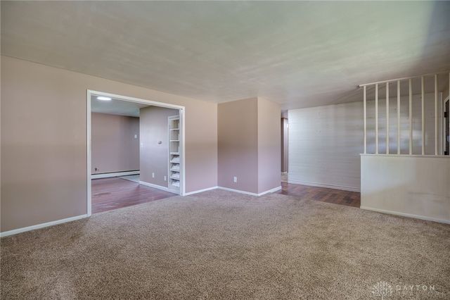 320 Camborne Drive, Englewood, OH 45322