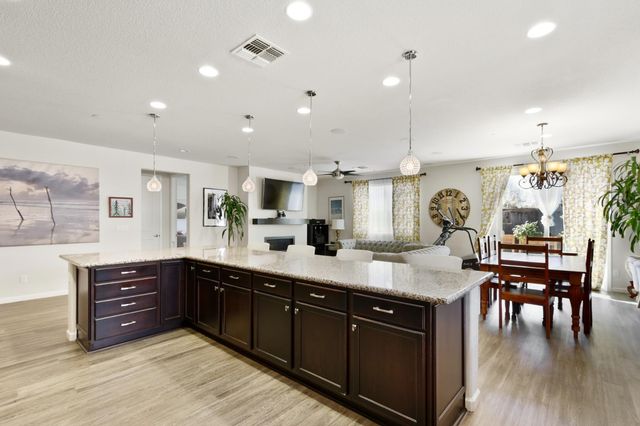 10092 Avocado Way, Elk Grove, CA 95757