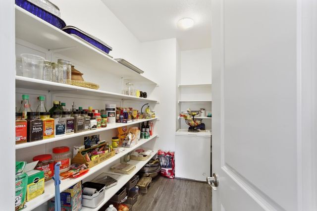 10092 Avocado Way, Elk Grove, CA 95757