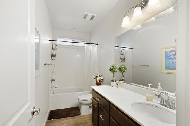 10092 Avocado Way, Elk Grove, CA 95757