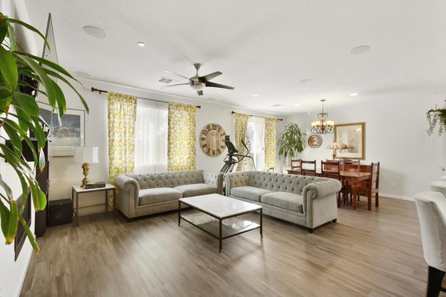 10092 Avocado Way, Elk Grove, CA 95757