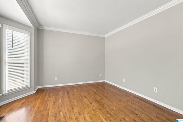 1952 CAHABA CREST DRIVE, Birmingham, AL 35242